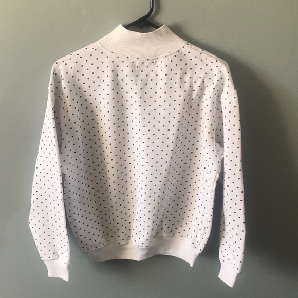 90s Trend Basics Polka Dot Sweatshirt - Picture 6 of 9